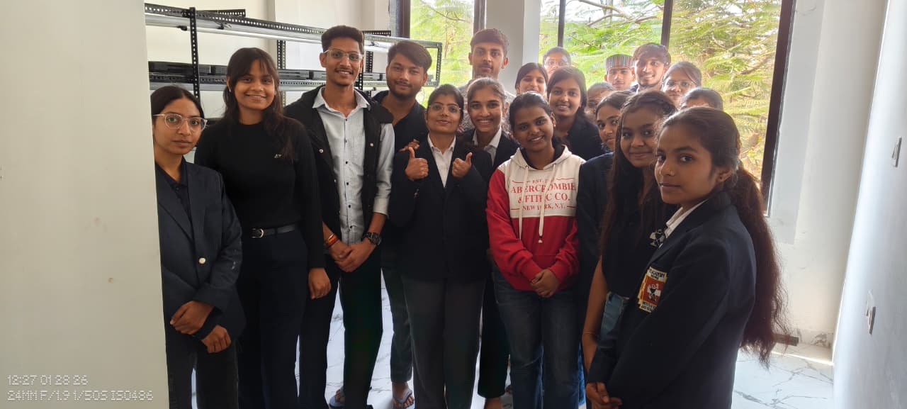 Hands-on collaborative training activity by student group